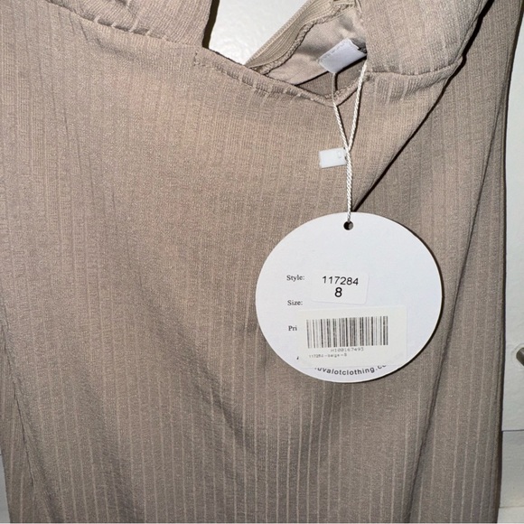 Cupids Alive Midi Dress Beige - Picture 9 of 10